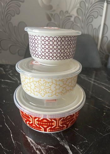 Desenli Beyaz Saklama Kapları Seti