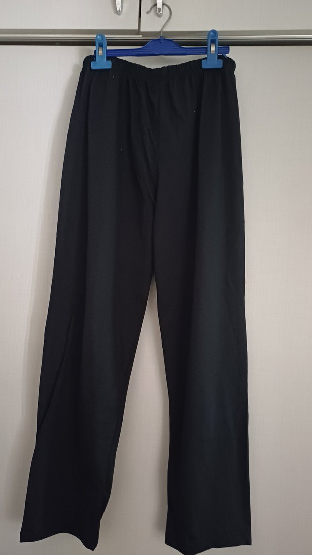 Beyaz Baskılı Erkek Kolsuz Şortlu Pijama Takımı - Görsel 2