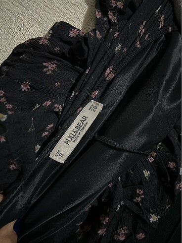 Pull and Bear Pull & Bear çiçekli düşük kol mini tulum
