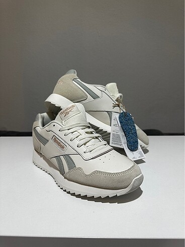 Reebok Sneaker