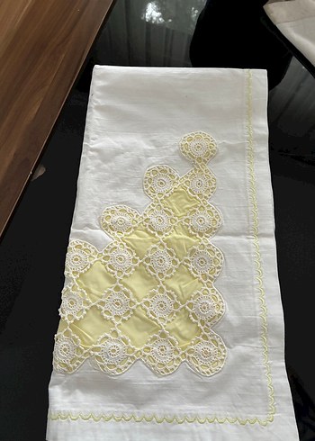 İşlemeli bohça yanında mutfak havlusu hediye - Görsel 2