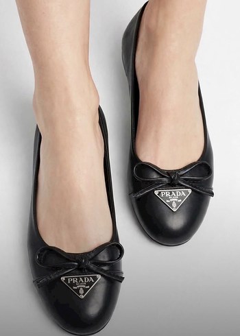 Prada Siyah Fiyonklu Babet