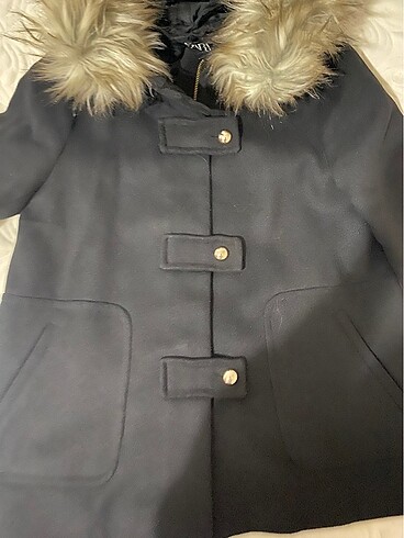 Zara Zara kısa kaşe