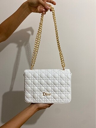  Beden beyaz Renk Dior Beyaz Askılı Çanta