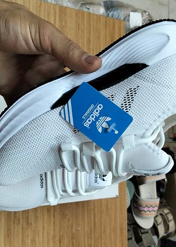 37 Beden Adidas ÜNİSEX Beyaz Spor Ayakkabı