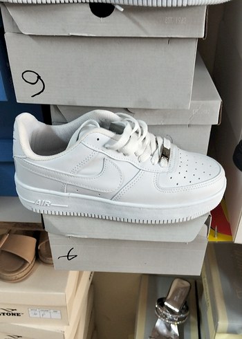 Nike Beyaz Kadın Spor Ayakkabı