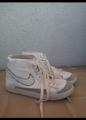 Nike blazer