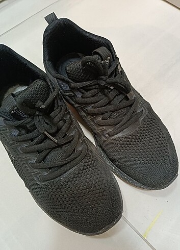 Siyah Jump Sneaker 