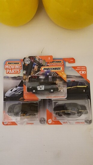 Matchbox MOVING PARTS 3 adet araç 