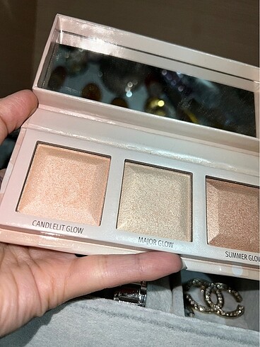  Beden Essence Highlighter