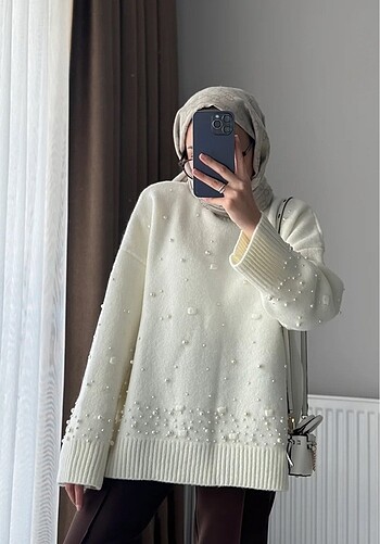 Zara İncili kazak