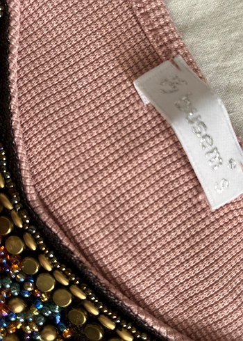 Pembe Yakalı Bluz - Görsel 3