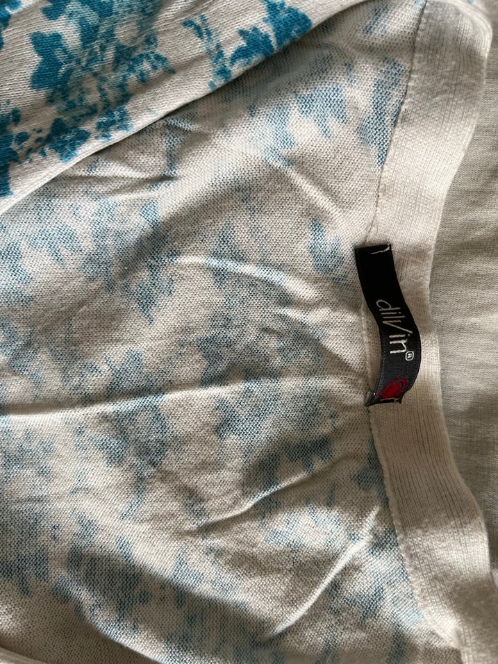 Mavi V Yaka Bağlamalı Uzun Kollu Hırka - Görsel 2