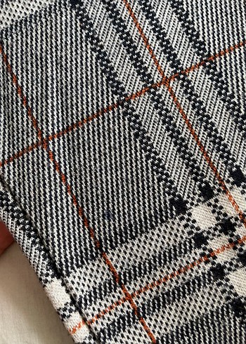 Kadın Gri Kareli Bol Kesim Kumaş Pantolon - Görsel 5