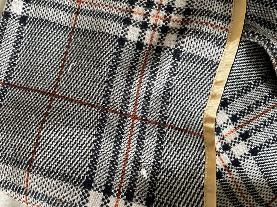 Kadın Gri Kareli Bol Kesim Kumaş Pantolon - Görsel 4