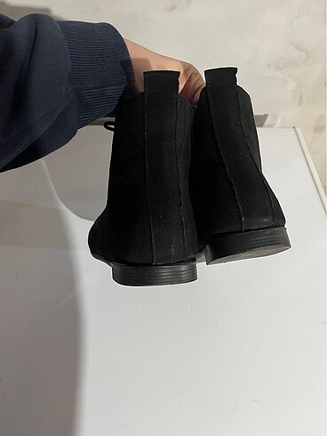 37 Beden siyah Renk Kısa bot