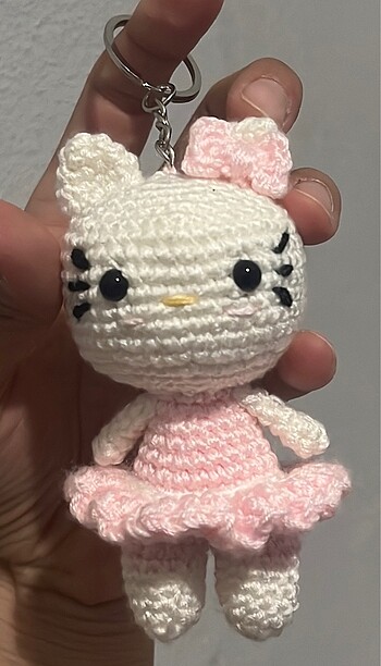 Hello Kitty Örgü Anahtarlık