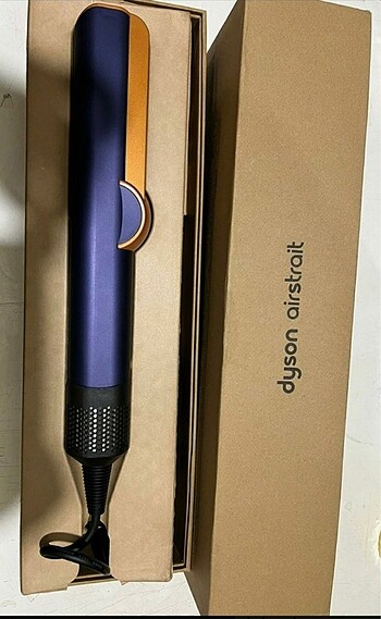 Dyson airstrait
