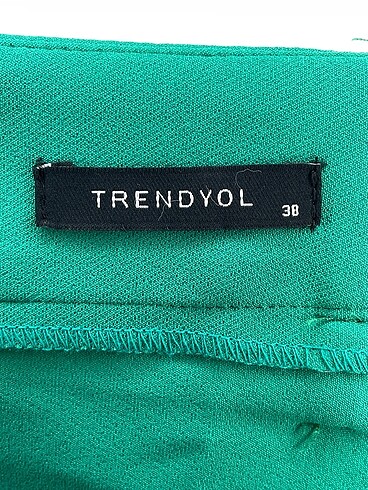 38 Beden çeşitli Renk Trendyol & Milla Mini Etek %70 İndirimli.