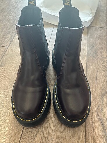 36 Beden Dr Mertens bordo bot