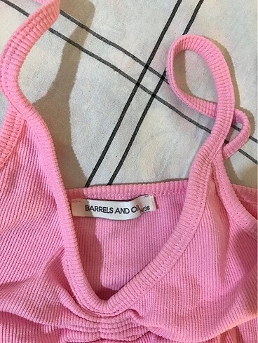 Bershka Pembe crop