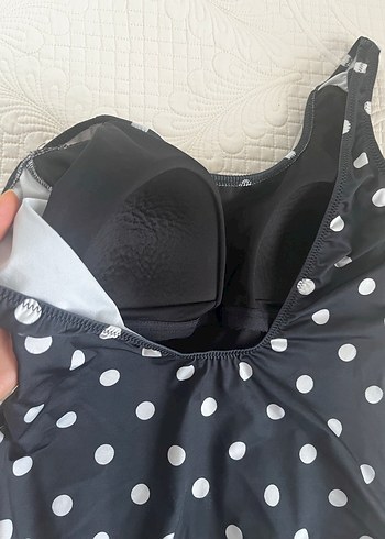 Siyah Beyaz Puantiyeli Klasik Kesim Mayo
Sadece bi kez giyildi - Görsel 3