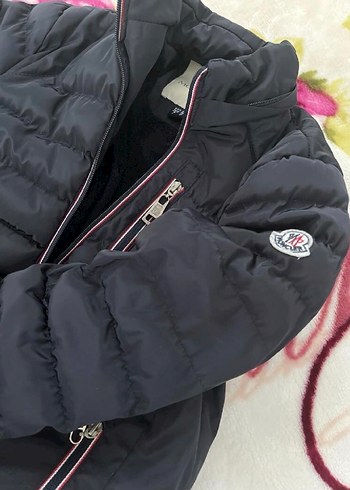 Orijinal Moncler Çocuk Şişme Mont - Çok Temiz ve Sıcak Tutar - Görsel 2