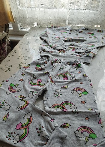 Kız Çocuk Gri Desenli Uzun Kollu Pijama Takımı - Görsel 5