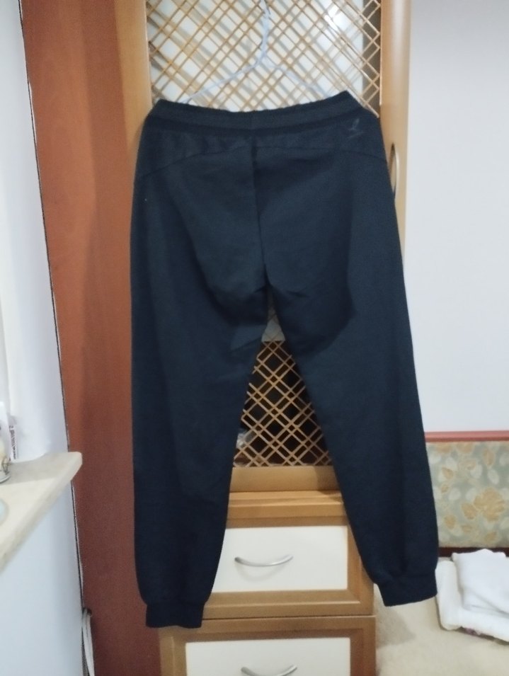 Kadın Siyah Rahat Kesim Eşofman Altı - Görsel 3