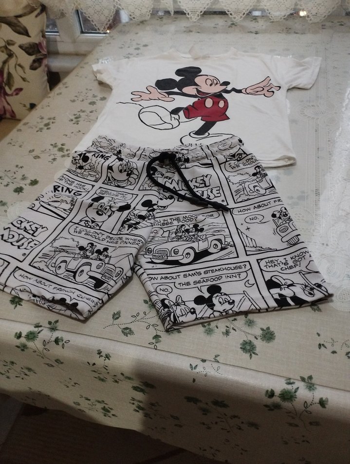 Zara Mickey Mouse Baskılı Pijama Takımı - Görsel 3