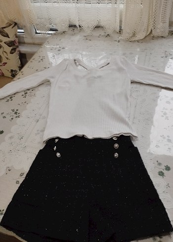 Beyaz V Yaka Triko Crop Top - Görsel 8