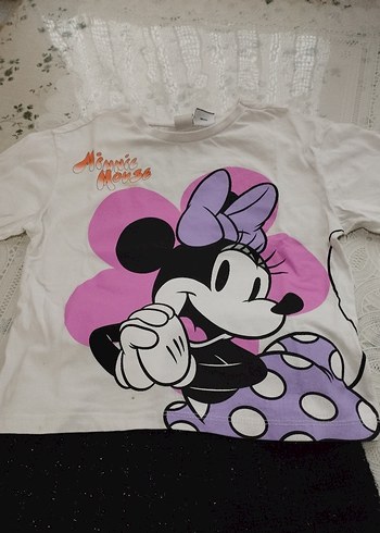 Kız  Minnie Mouse Baskılı tişört - Görsel 4