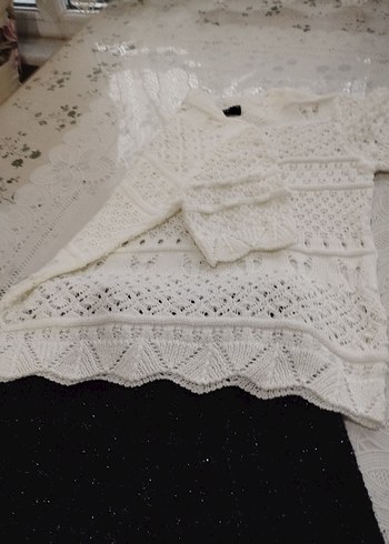 Beyaz Nakışlı Bohem Kısa Örgü Kazak - Görsel 2