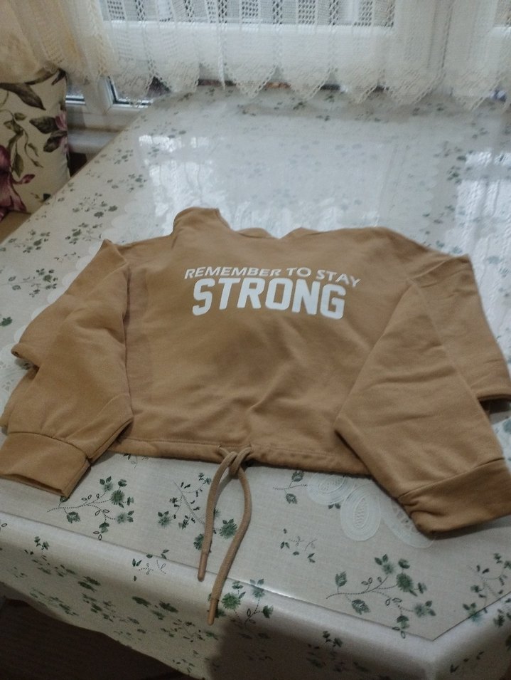 Kapüşonlu, crops Kadın Sweatshirt - Görsel 2