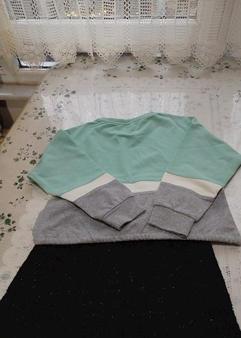 crops Sweatshirt - Görsel 2