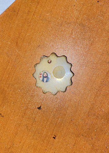 Bej Vintage Parlak Erkek Rozeti
