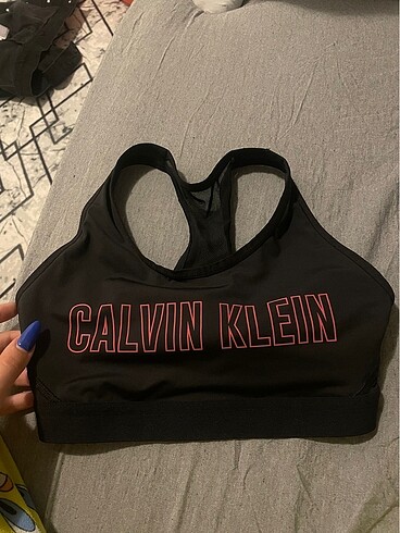 Calvin Klein büstiyer