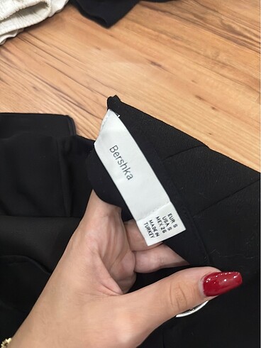 Bershka Bershka şortlu etek