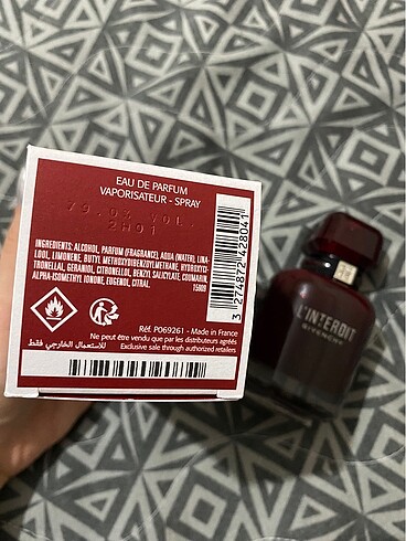 Beden Givenchy L?interdit Rouge