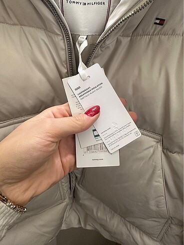 xs Beden ten rengi Renk TOMMY Hilfiger kadın mont