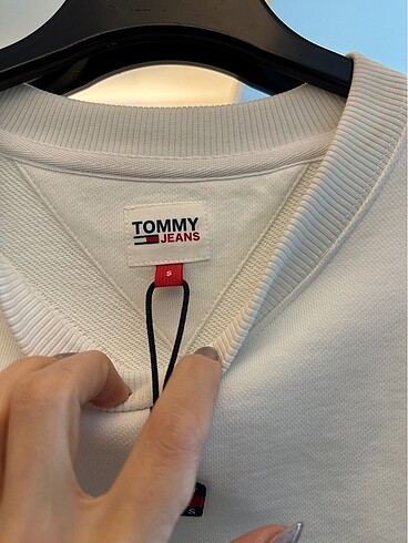 s Beden Tommy Hilfiger Beyaz Sweatshırt