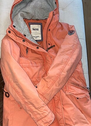 Gerçek Tommy mont 