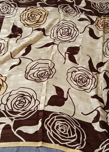 Kadın Kahverengi İpek Desenli Şal  Vakko - Görsel 7