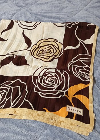 Kadın Kahverengi İpek Desenli Şal  Vakko - Görsel 6