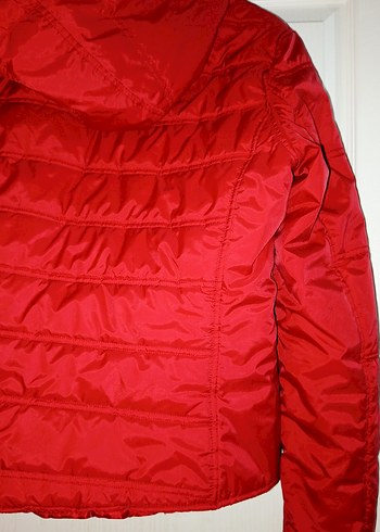 Kırmızı Kapüşonlu Fermuarlı Kadın Kışlık Mont zara marka - Görsel 15