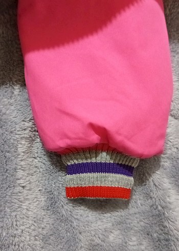 Kız Çocuk Pembe Kapüşonlu Fermuarlı mont - Görsel 7