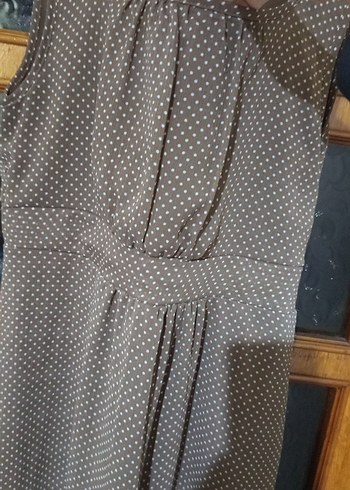 Bej Pileli Midi Elbise - Görsel 7