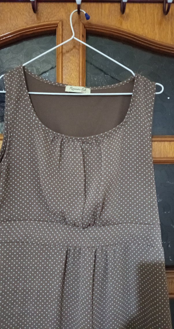 Bej Pileli Midi Elbise - Görsel 2