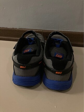 33 Beden Nike Çocuk Ayakkabı