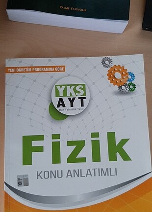 Fizik Konu Anlatımlı AYT Test Kitabı/Palme Yayınevi